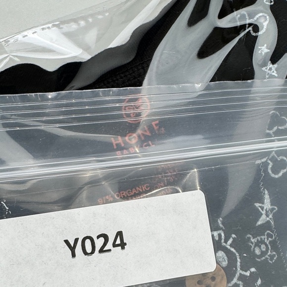 Honest Baby Clothing Company Unisex Black and White Skull Pajamas - Picture 14 of 14